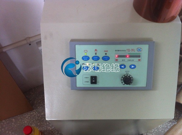 聚酰亞胺薄膜分切機(jī)